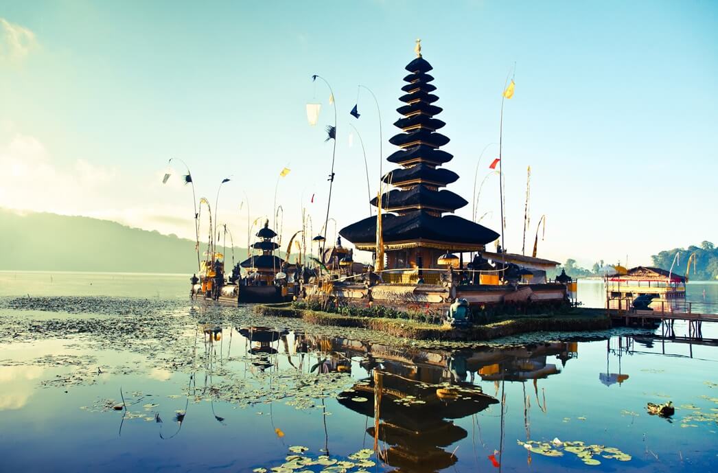 Pura Ulun Danu Bratan oder Pura Bratan - ein Wassertempel auf Bali