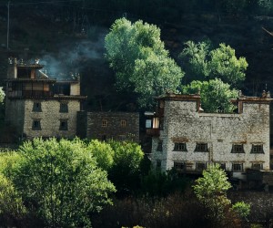 Tibetanisches Gebäude in Sichuan (China)